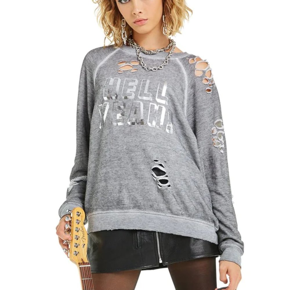 Wildfox Hell Yeah! Distressed Sommers Sweater Sz Small